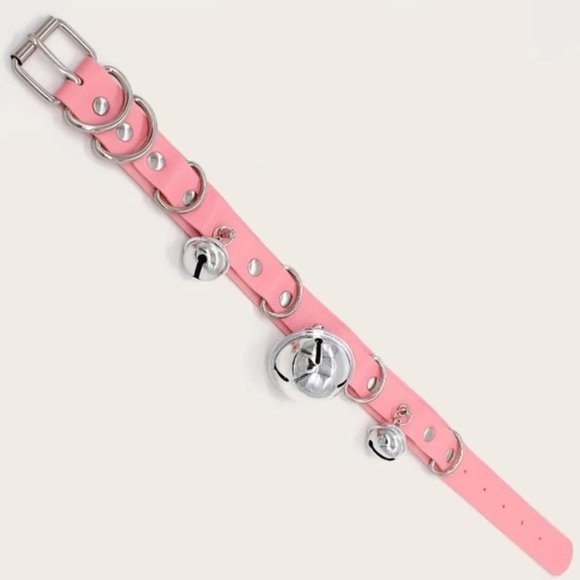 Festive Trendy Pink Punk Leather Choker - NWOT - 2.5 X 43CM - With Jingle Bells - Picture 2 of 3